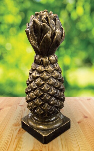 Pineapple Garden Finial motif statue architecture symbol of hospitality